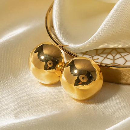 Pendientes de corte hemisférico bañados en oro para mujer