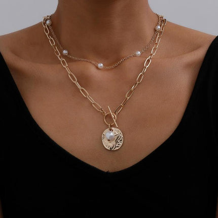 Women's Baroque Pearl Coin Pendant - Wnkrs