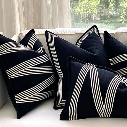 Geometric Striped Cotton And Linen Pillowcase - Wnkrs