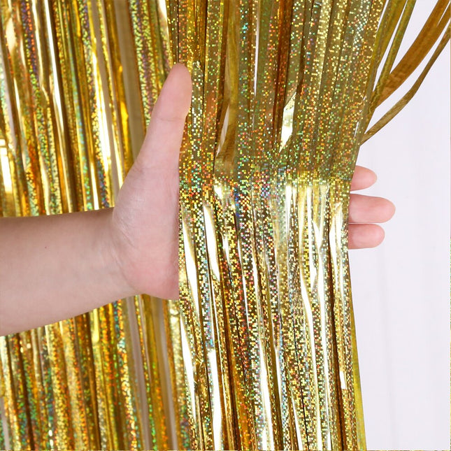 Glittering Metallic Fringe Curtain - Wnkrs