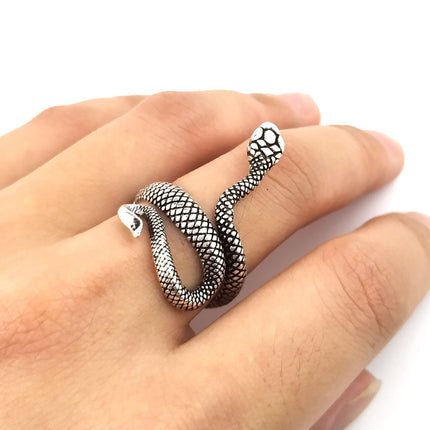 Women's Snake Shaped Adjustable Ring - Wnkrs