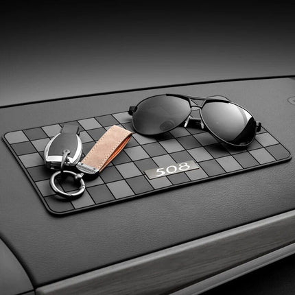 Non-Slip Silicone Car Dashboard Mat for Phone & Sunglasses Storage - Wnkrs