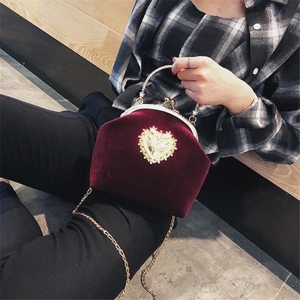 Women's Elegant Vintage Velvet Handbag - Wnkrs