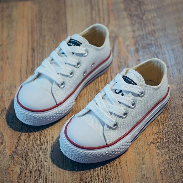 Boy's Plain Canvas Sneakers - Wnkrs
