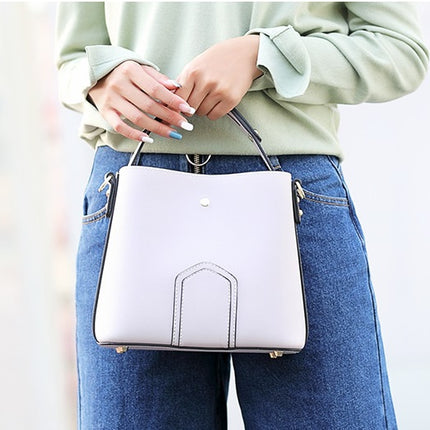 Women's Elegant Shoulder Bag - Wnkrs