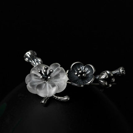 Elegant Vintage Crystal Floral Silver Brooch - Wnkrs