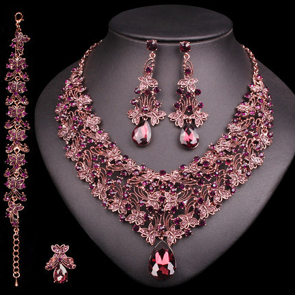 Women's Vintage Rhinestones Statement Necklace with Earrings Set - Wnkrs