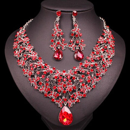 Women's Vintage Rhinestones Statement Necklace with Earrings Set - Wnkrs