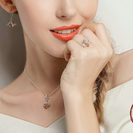 Creative Bee Design Women's Silver Ring - Wnkrs