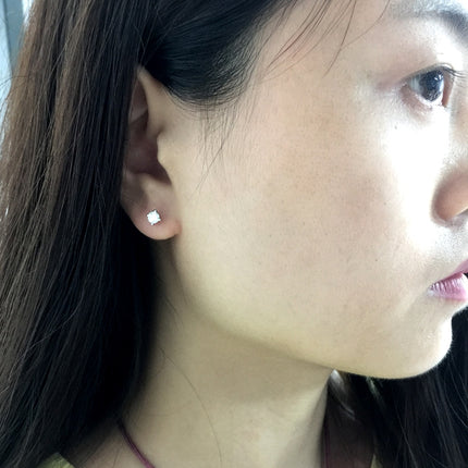Women's Sterling Silver Moissanite Earrings - Wnkrs