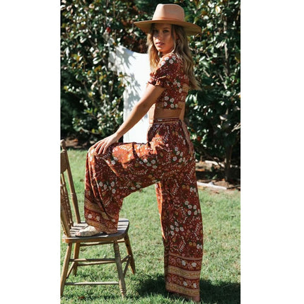 Cleopatra Floral Women's Set of Crop Top and Pants - Wnkrs