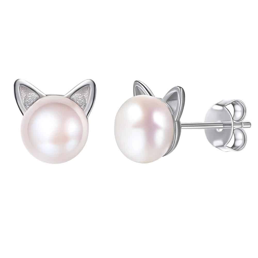 Cute Cat Design Natural Pearl Women's Stud Earrings