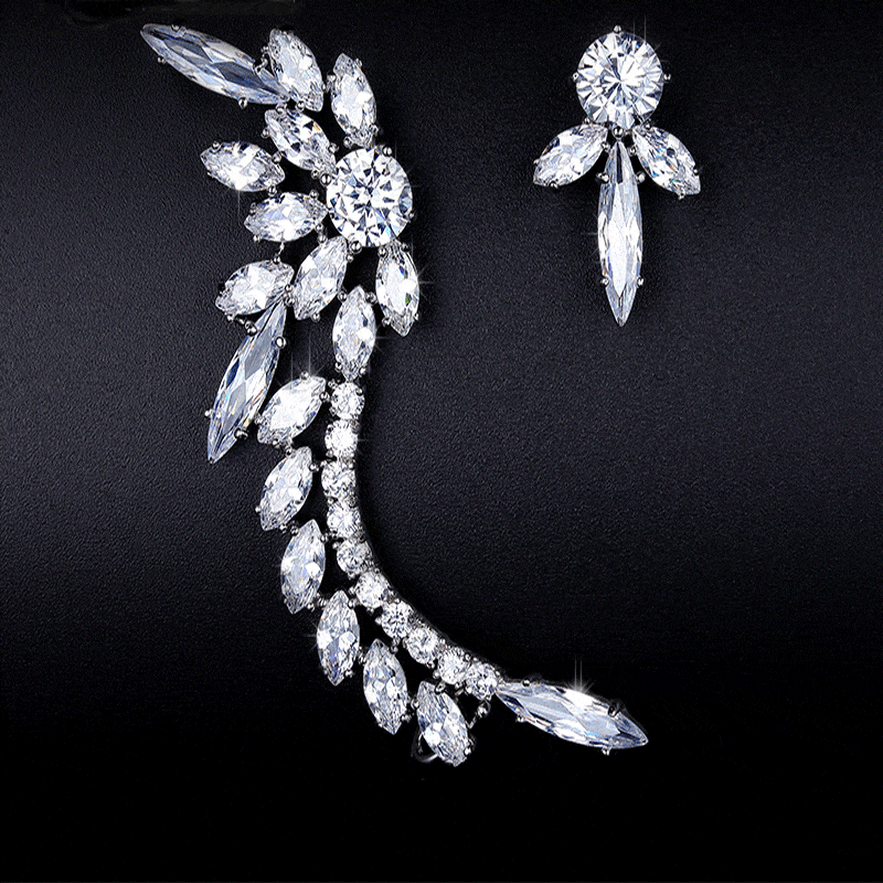 Women's Stylish Assymetrical Stud Earrings
