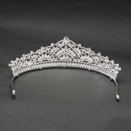 Classic Cubic Zirconia Bridal Silver Tiara - wnkrs