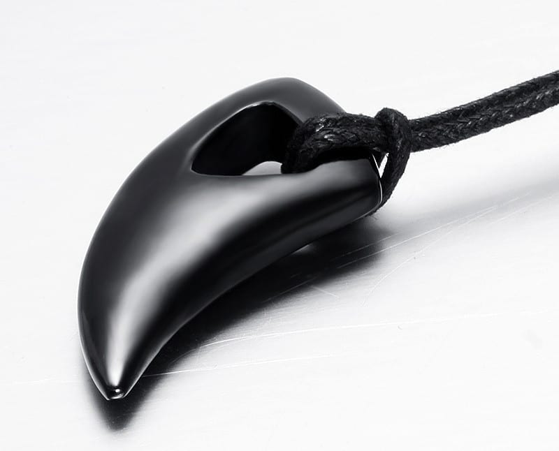 Men's Shark Fang Shaped Pendant