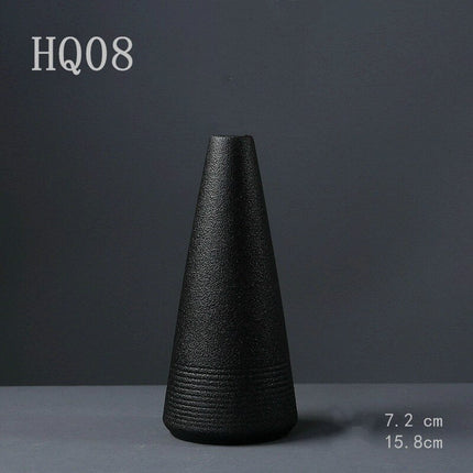 Solid Black Ceramic Vase - wnkrs