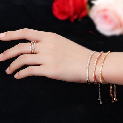 Women's Elegant Bangle Bracelet - Wnkrs