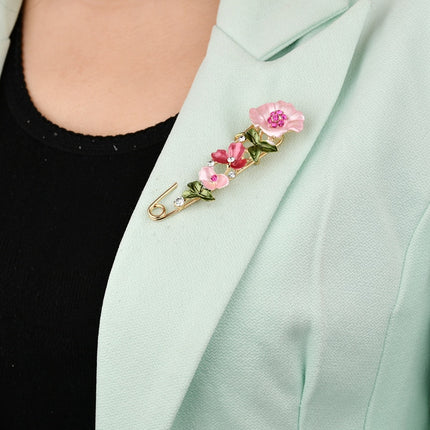 Women's Vintage Floral Pin - Wnkrs