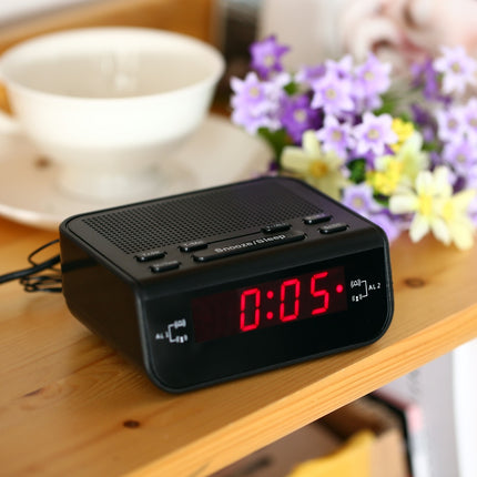 LED Digital Alarm Clock with FM Radio - wnkrs