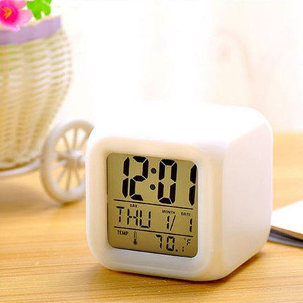 Digital LED Cube Clock - wnkrs