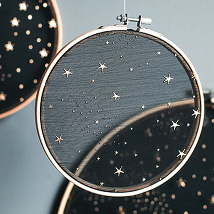 Bamboo / Mesh Decoration with Stars Pattern - wnkrs