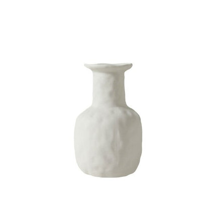 Multi-Shaped Ceramic Vase in White - wnkrs