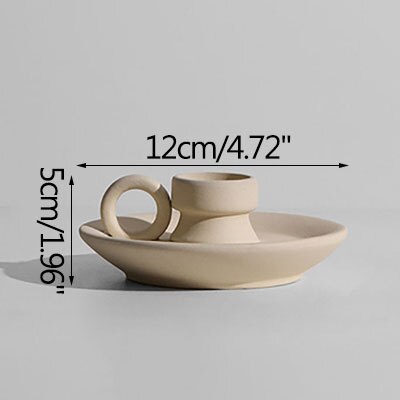 Multi-Shaped Ceramic Vase in White - wnkrs