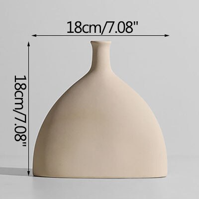 Multi-Shaped Ceramic Vase in White - wnkrs