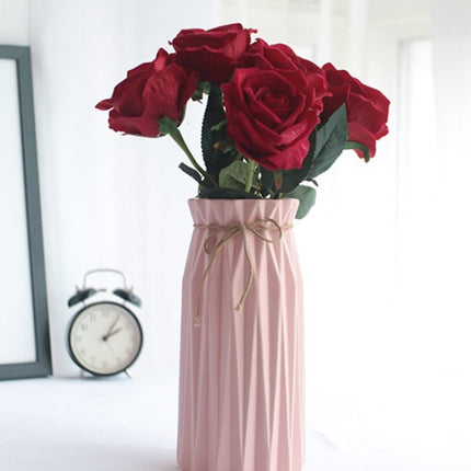 Bow Tied Vase - wnkrs