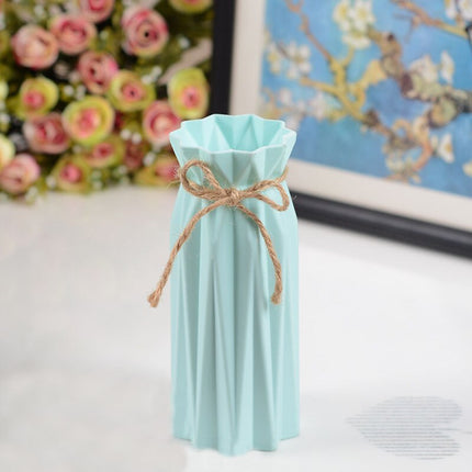 Bow Tied Vase - wnkrs