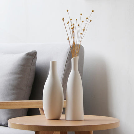 White Ceramic Flower Vase - wnkrs