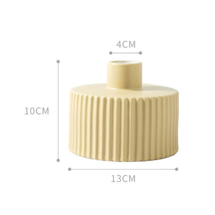 Modern Style Geometric Ceramic Flower Vase - wnkrs