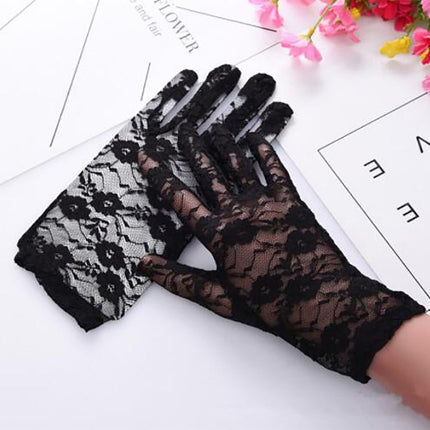 Women's Fingerless Lace Gloves - Wnkrs