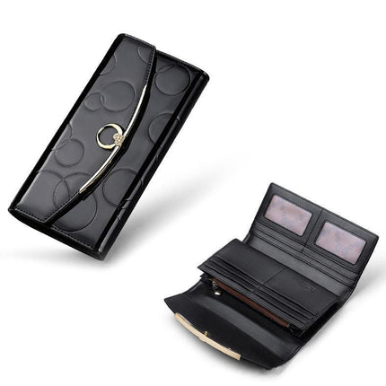 Women's Circle Embossed Leather Wallet - Wnkrs