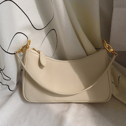Women's Chain Clutch - Wnkrs