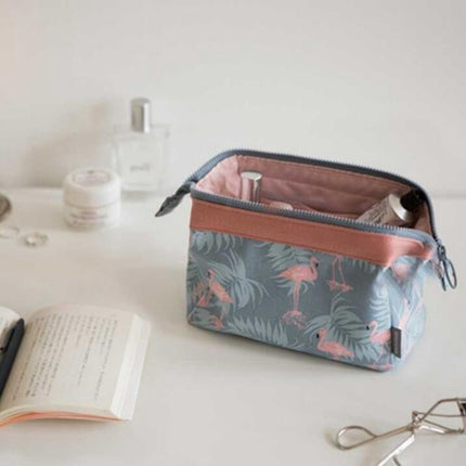 Patterned Travel Toiletry Bag - Wnkrs