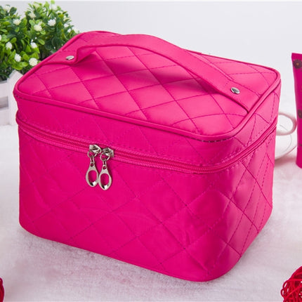 Quilted Design Large Capacity Cosmetic Bag - Wnkrs