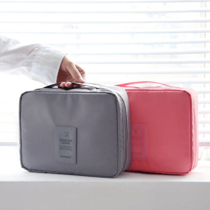 Convenient Makeup Toiletry Case - Wnkrs