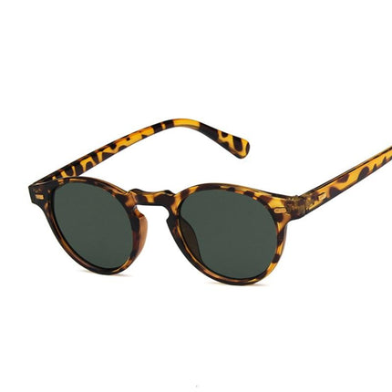 Unisex Oval Shaped Sunglasses - Wnkrs