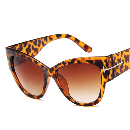Women's Gradient Cat Eye Sunglasses - wnkrs