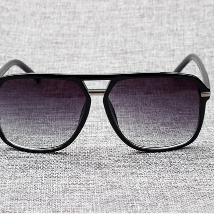 Men's Square Style Gradient Sunglasses - wnkrs