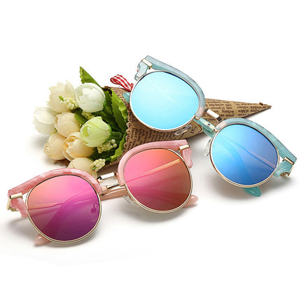 Retro Kid's Cat Eye Sunglasses - Wnkrs