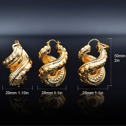 Women's Whirl Earrings and Necklace Set - Wnkrs