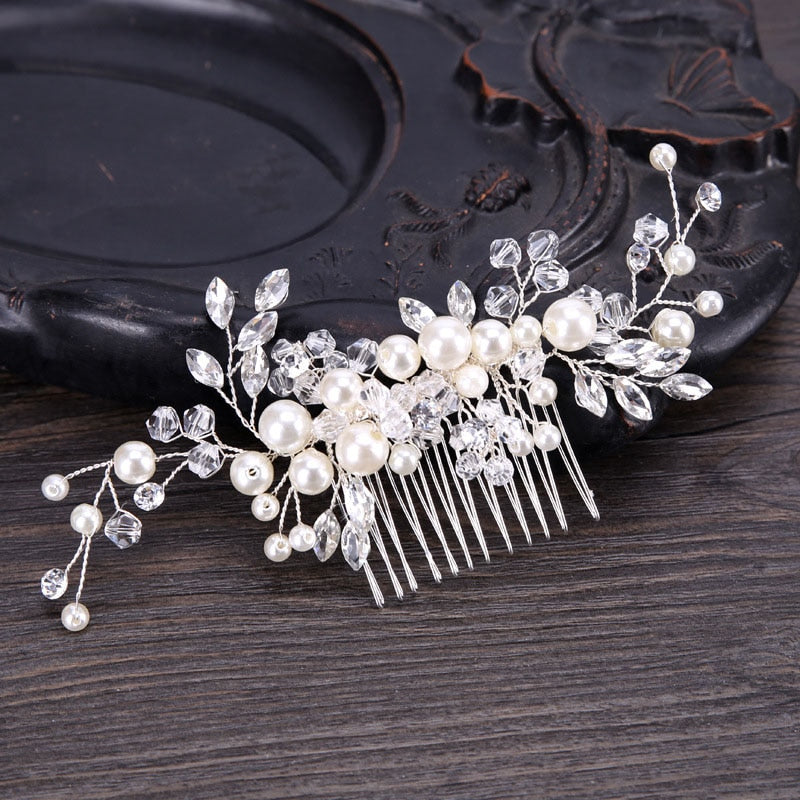 Handmade Pearls Design White Side Comb