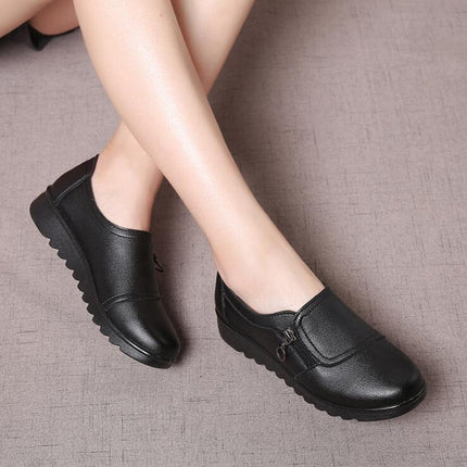 Women's Soft Fashion Flats - Wnkrs