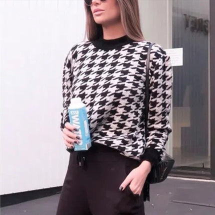 Women's Houndstooth Knitted Sweater - Wnkrs