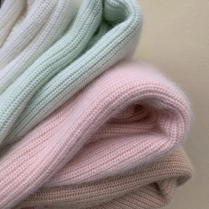 Soft Knitted Cashmere Sweaters - Wnkrs