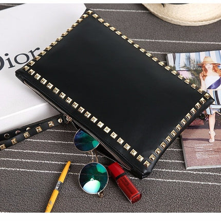 Women's Rivet Envelope Clutch - Wnkrs