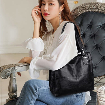 Women's Elegant Shoulder Bag - Wnkrs