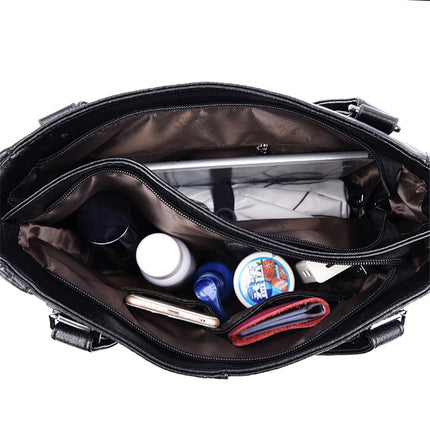 Women's Elegant Shoulder Bag - Wnkrs